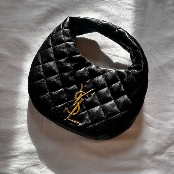 Saint Laurent Black Quilted Shoulder Bag - Picture 3 of 10